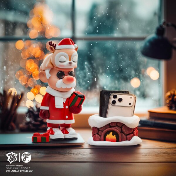 愚者樂園：SUP. PRO. ESNTL // 聖誕小殺手25｜搪膠模型（高31釐米