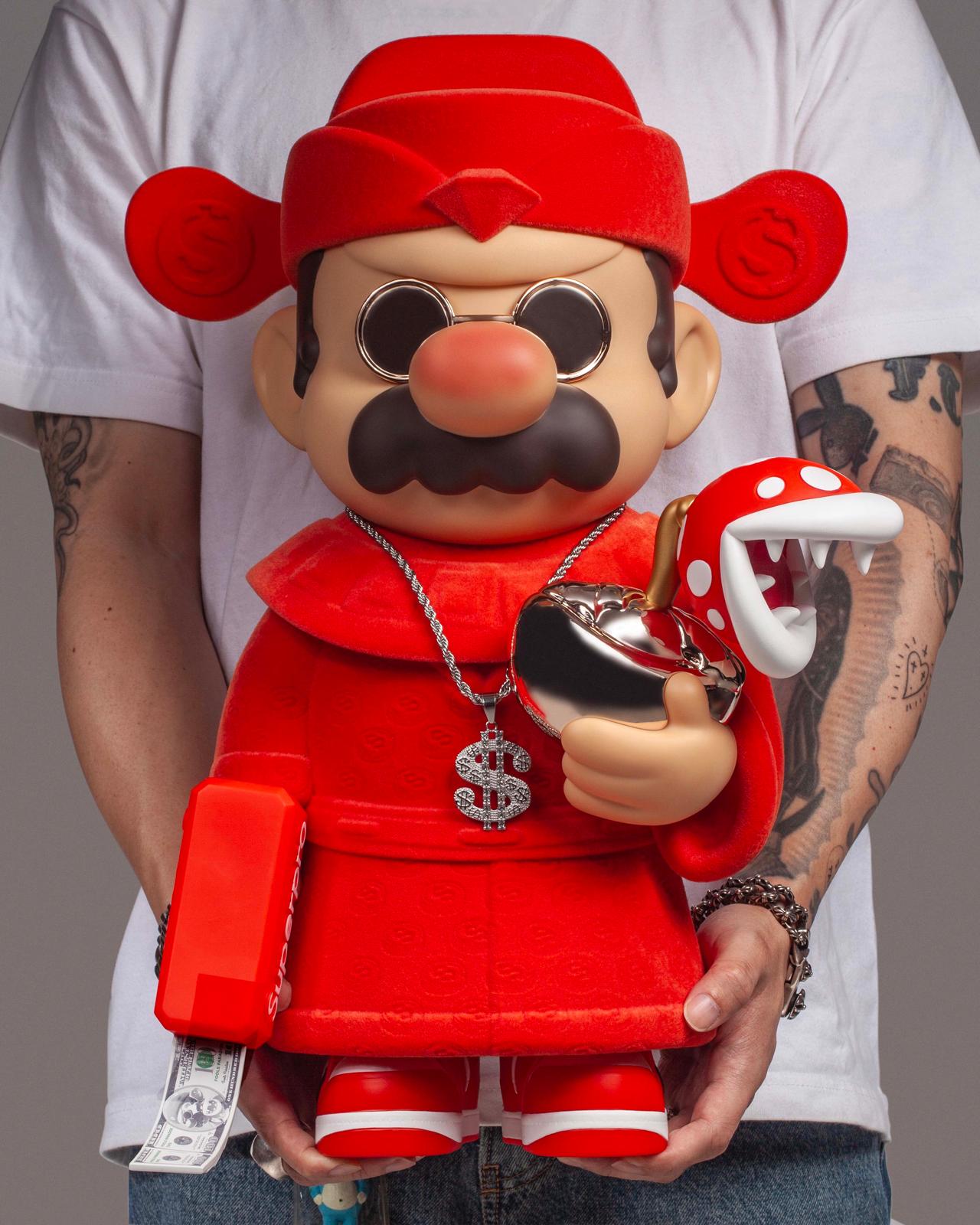 Nobletime 愚者樂園：SUP. PRO. XL // 紅絲絨大財神｜搪膠模型（高50釐米）